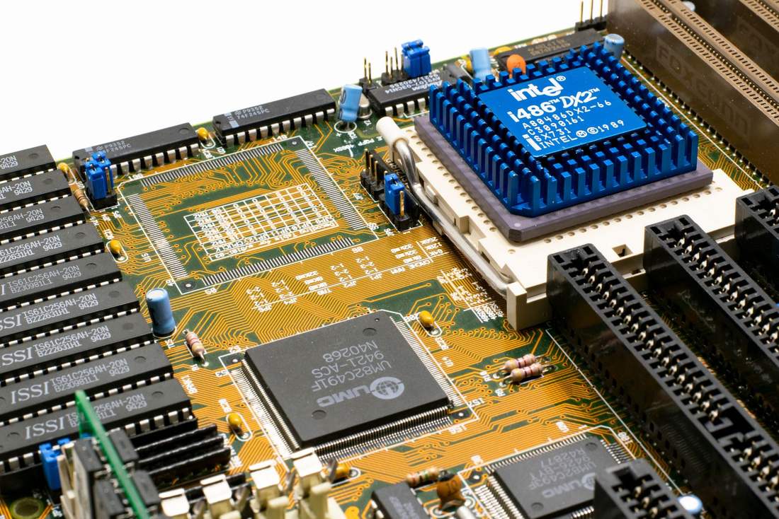 AI Chip Shortage Watch: Will Semiconductors Stay Scarce in 2026?