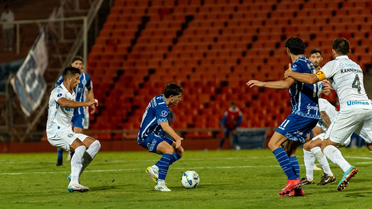 Players in mid-flight during a high-stakes match on the global stage.